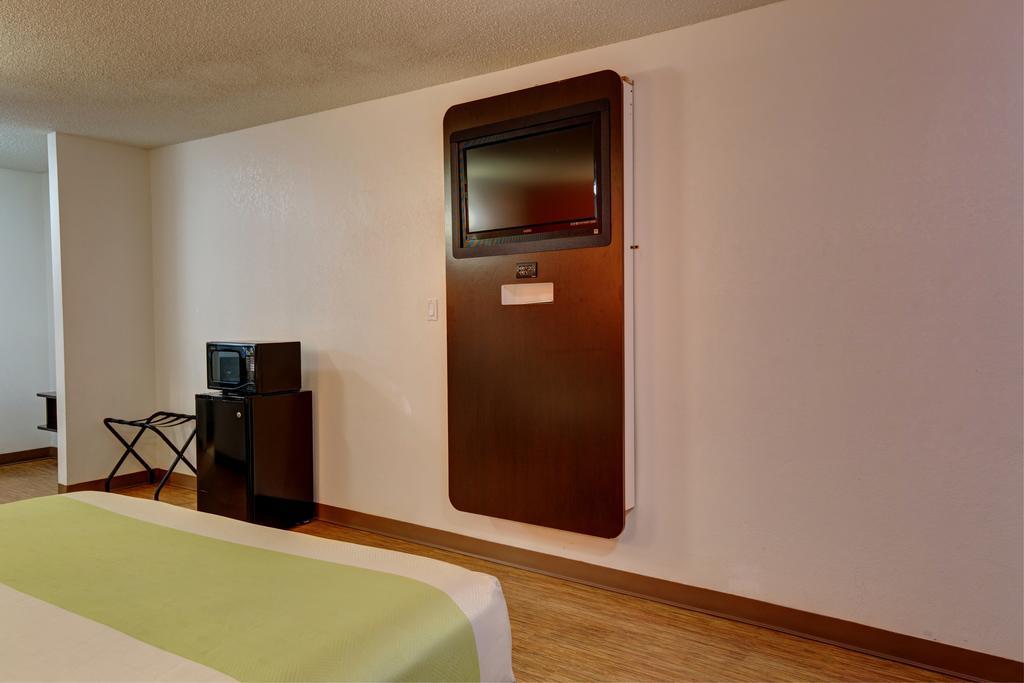 סאות' יוסטון Executive Inn & Suites מראה חיצוני תמונה